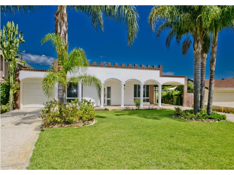 5 Northmoor Road, Eden Hill WA 6054