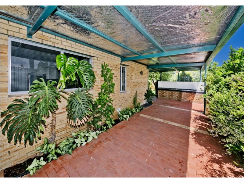 5 Northmoor Road, Eden Hill WA 6054