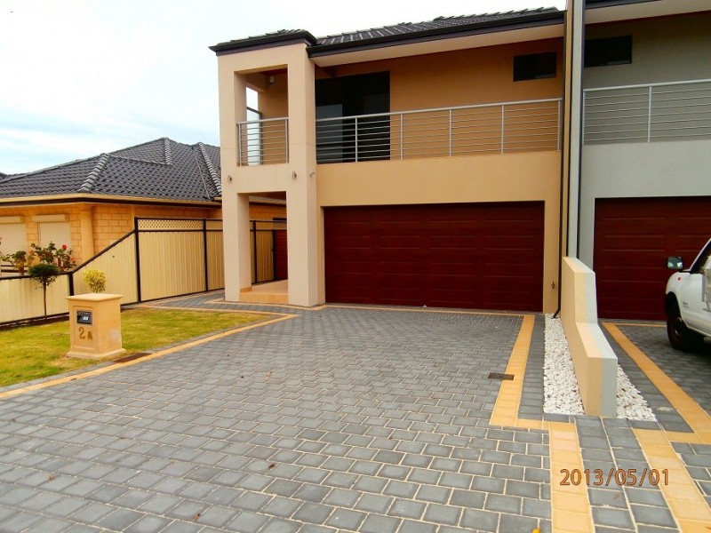 2A Wilde St, Embleton WA 6062