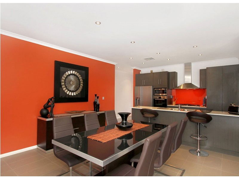 1B Randwick Bend, Harrisdale WA 6112