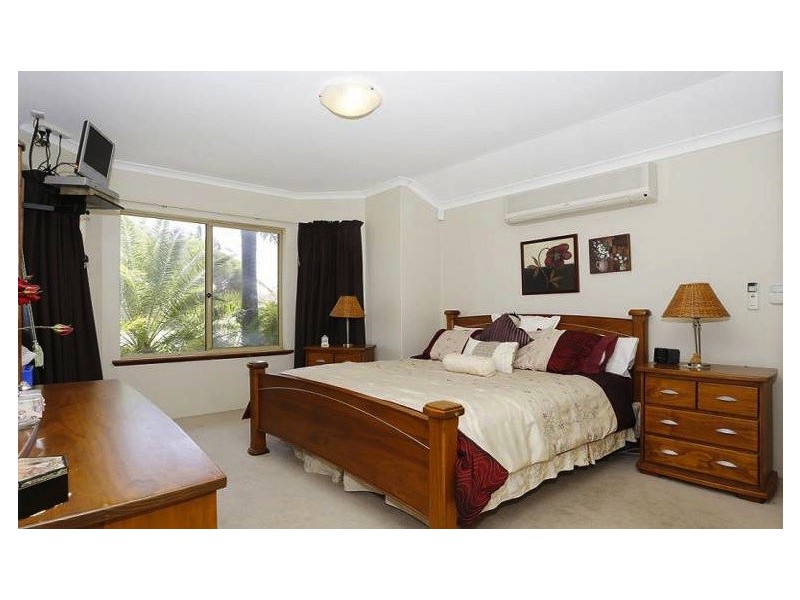 12 Larkspur Lane, Ballajura WA 6066