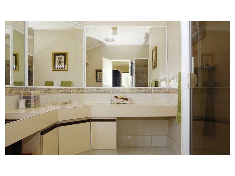 12 Larkspur Lane, Ballajura WA 6066