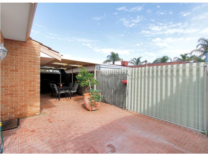 2/9 Tanner Place, Morley WA 6062