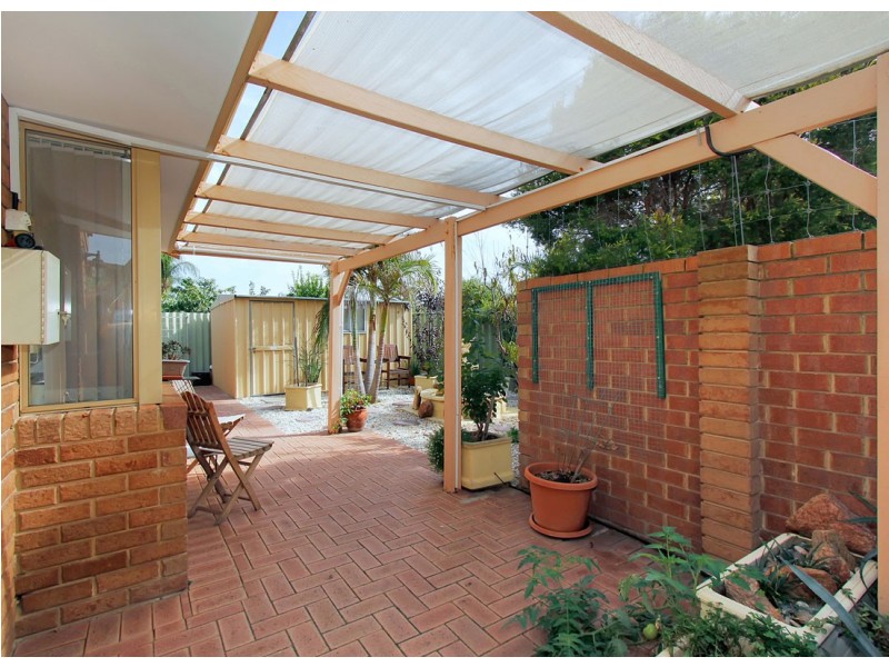 2/9 Tanner Place, Morley WA 6062