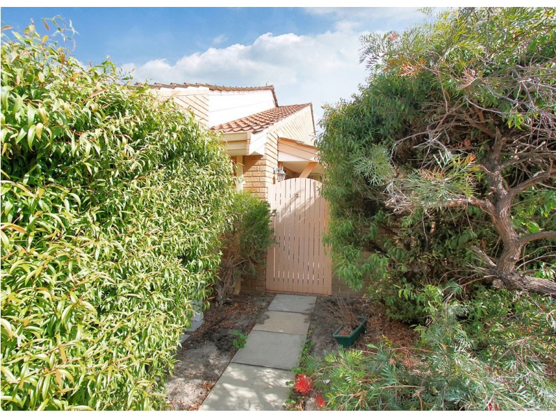 2/9 Tanner Place, Morley WA 6062