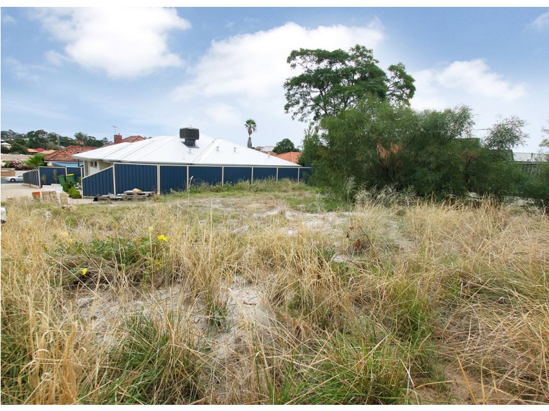 64B Beechboro Road South, Bayswater WA 6053