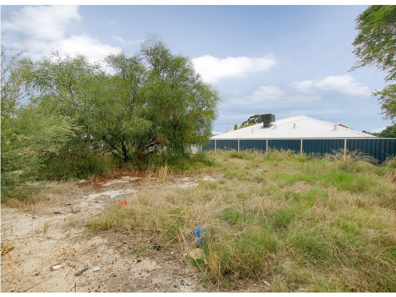 64B Beechboro Road South, Bayswater WA 6053