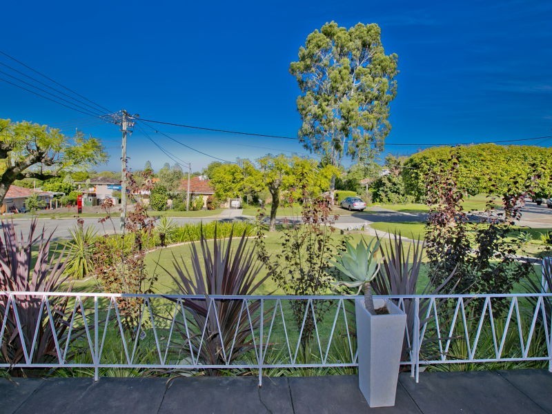 33 Elabana Crescent, Dianella WA 6059