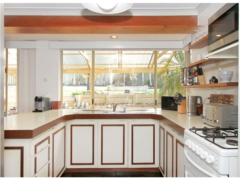 35 Coolibah Court, Ballajura WA 6066