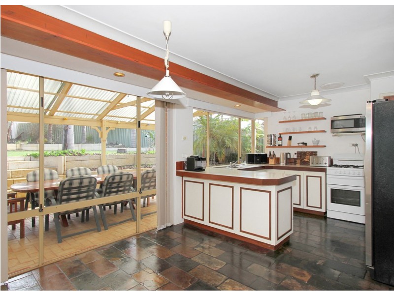 35 Coolibah Court, Ballajura WA 6066