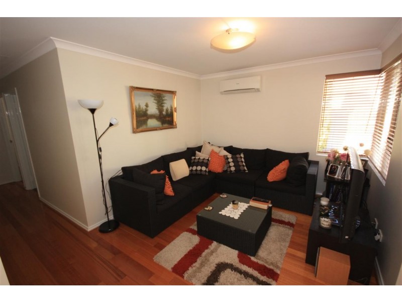 2/14 Wynyard Street, Yokine WA 6060