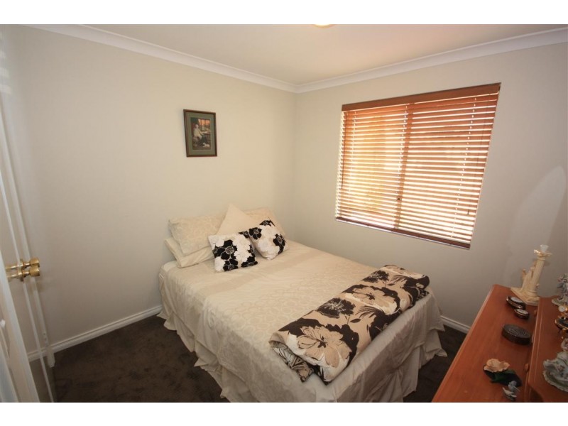 2/14 Wynyard Street, Yokine WA 6060