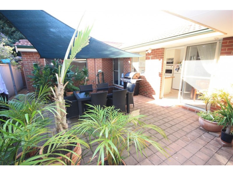 2/14 Wynyard Street, Yokine WA 6060