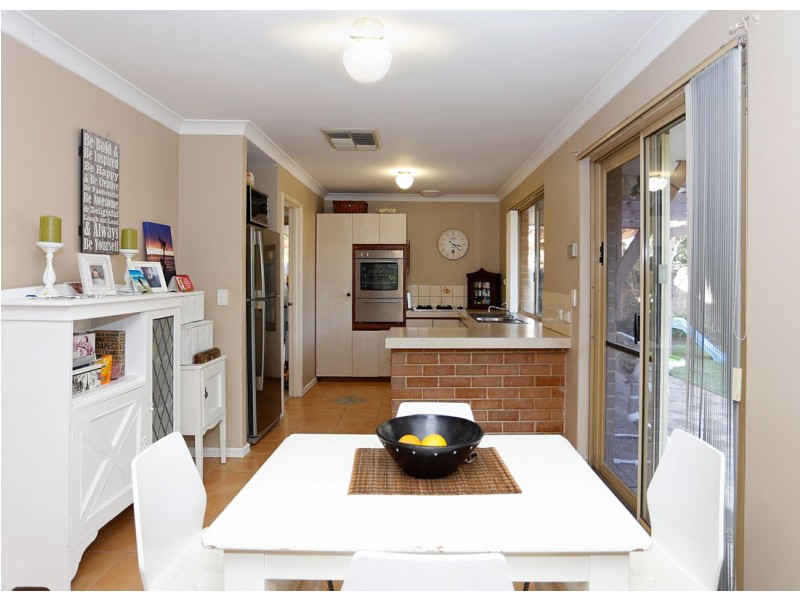 7/9 Tanner Place, Morley WA 6062