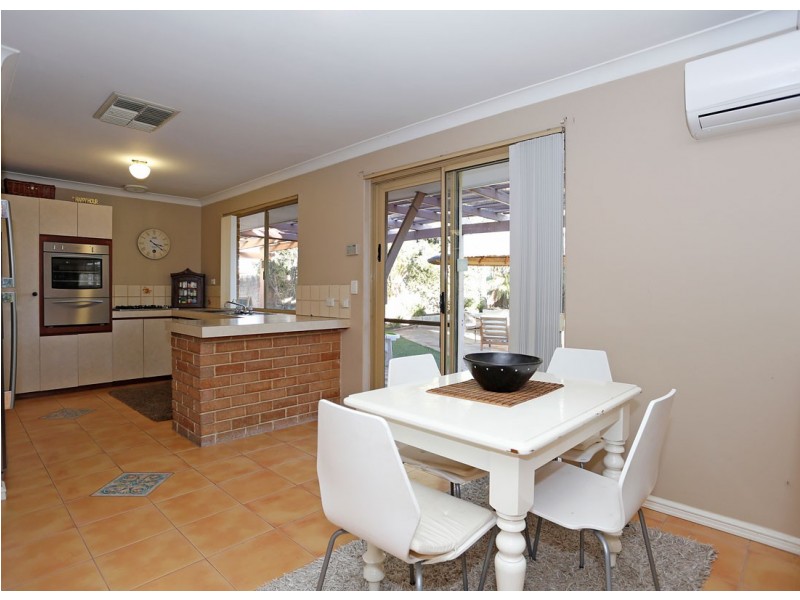 7/9 Tanner Place, Morley WA 6062