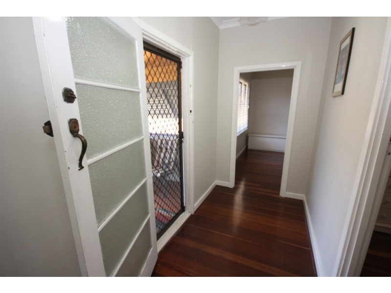 25 Flinders Street, Yokine WA 6060