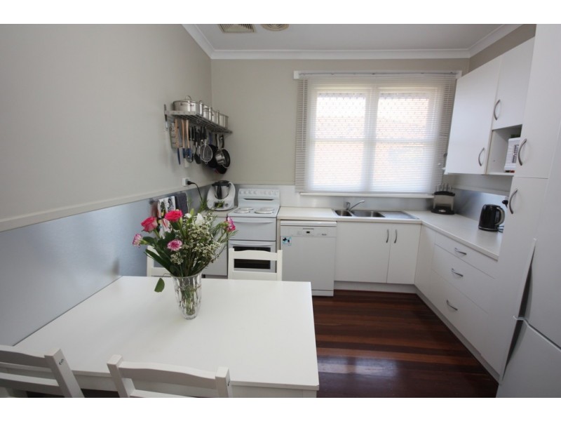 25 Flinders Street, Yokine WA 6060