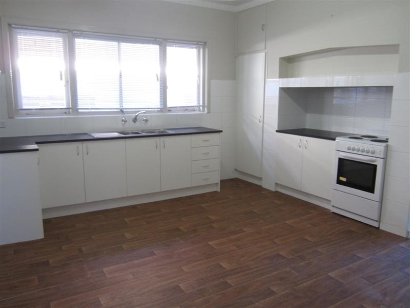 241 Flinders Street, Yokine WA 6060