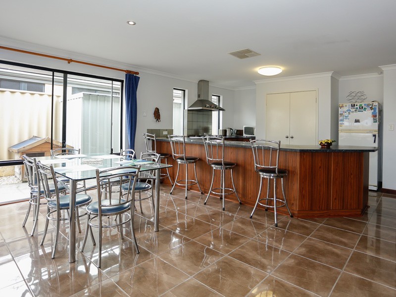 5 Hillsborough Parkway, Ridgewood WA 6030