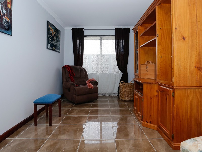 5 Hillsborough Parkway, Ridgewood WA 6030