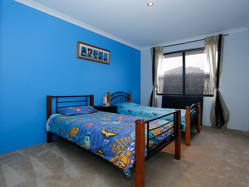 5 Hillsborough Parkway, Ridgewood WA 6030