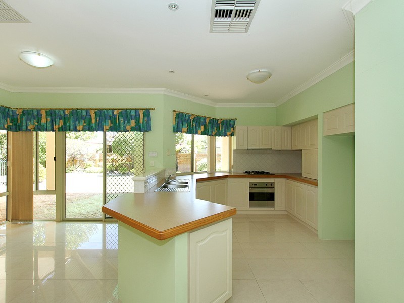 107 Lakey Street, Southern River WA 6110