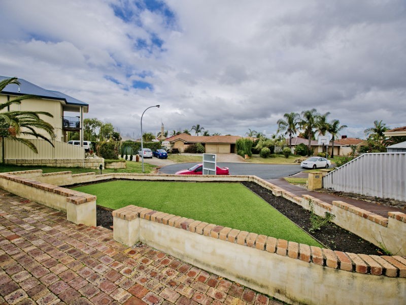 9 Bellbird Lane, Ballajura WA 6066