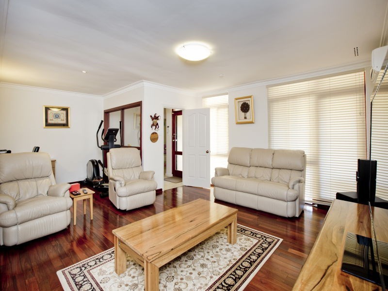 6 Wanndina Avenue, Dianella WA 6059