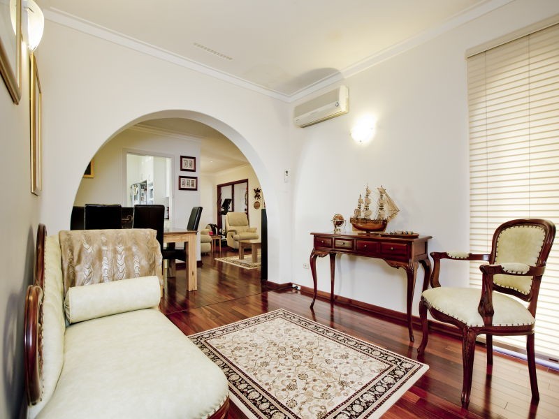 6 Wanndina Avenue, Dianella WA 6059