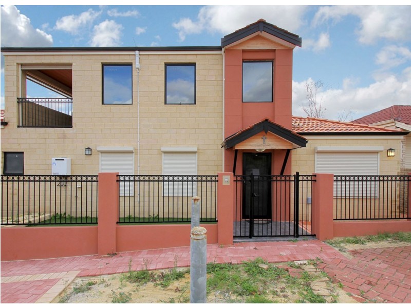 3/8 Palmer Place, Embleton WA 6062