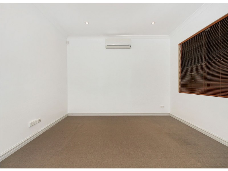 3/8 Palmer Place, Embleton WA 6062