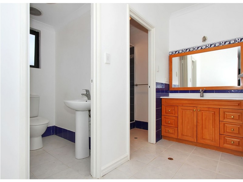 3/8 Palmer Place, Embleton WA 6062