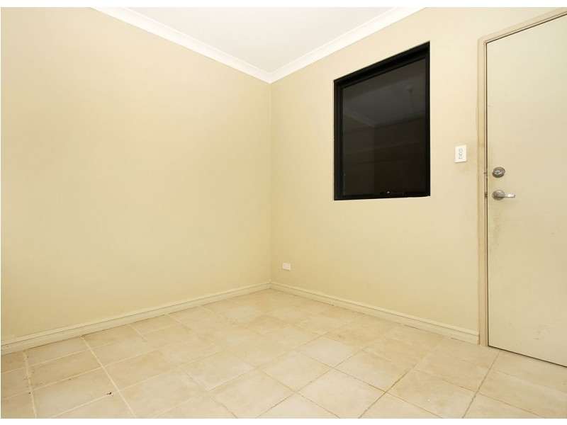 3/8 Palmer Place, Embleton WA 6062