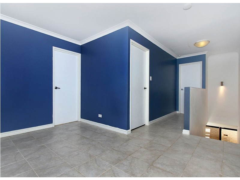 3/8 Palmer Place, Embleton WA 6062