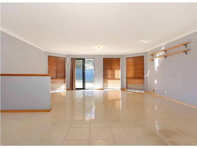 15 Romani Court, Lockridge WA 6054