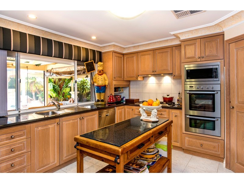 82 Avocado Drive, Dianella WA 6059