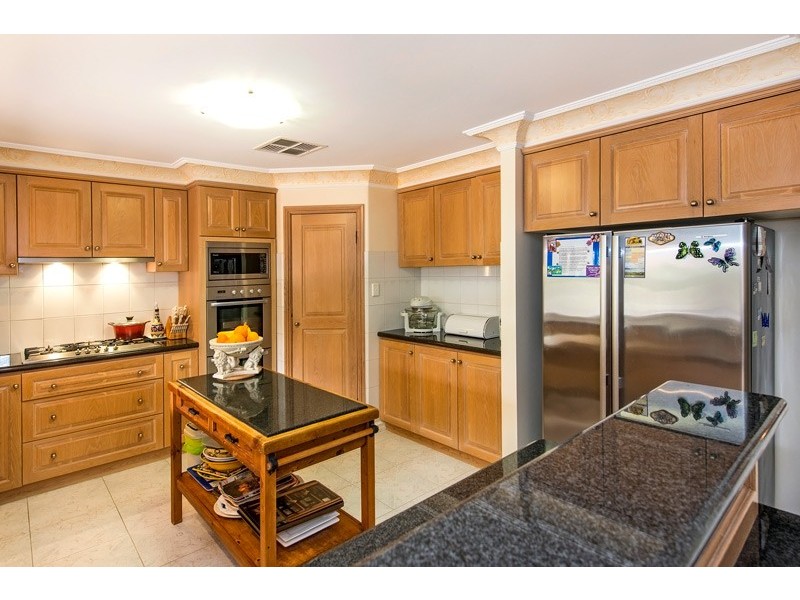 82 Avocado Drive, Dianella WA 6059