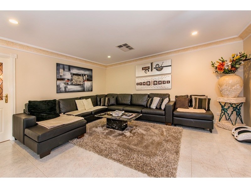 82 Avocado Drive, Dianella WA 6059