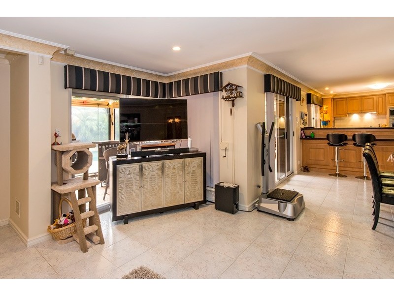 82 Avocado Drive, Dianella WA 6059