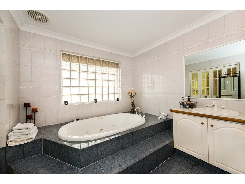 82 Avocado Drive, Dianella WA 6059