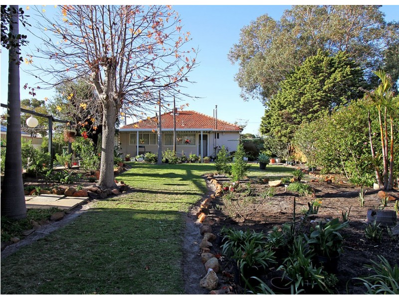 17 Hudson Street, Bayswater WA 6053
