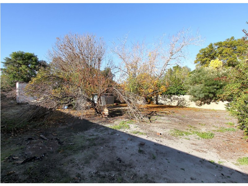 17 Hudson Street, Bayswater WA 6053
