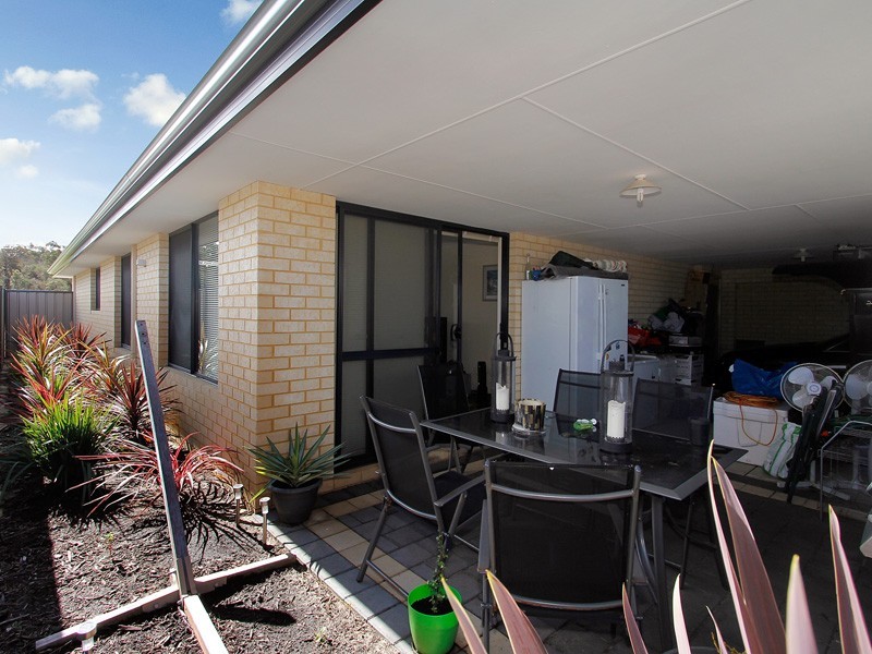 60 Stockholm Road, Wanneroo WA 6065