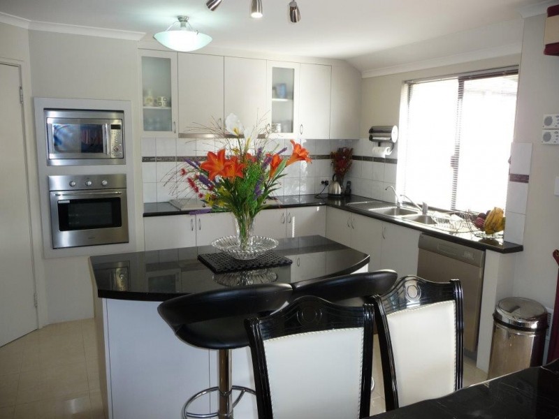 21 Balikpapan Avenue, Dianella WA 6059