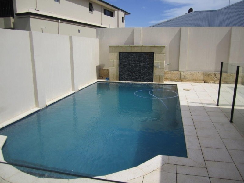 18 Balikpapan Avenue, Dianella WA 6059