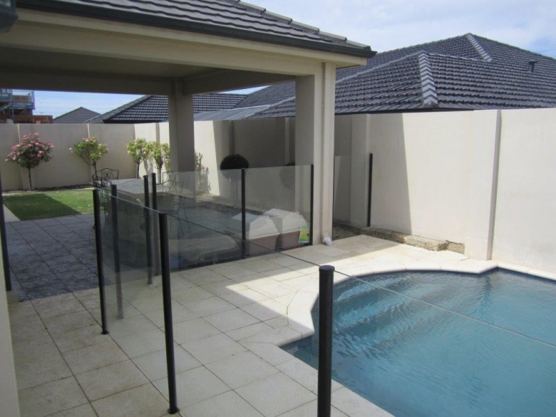 18 Balikpapan Avenue, Dianella WA 6059