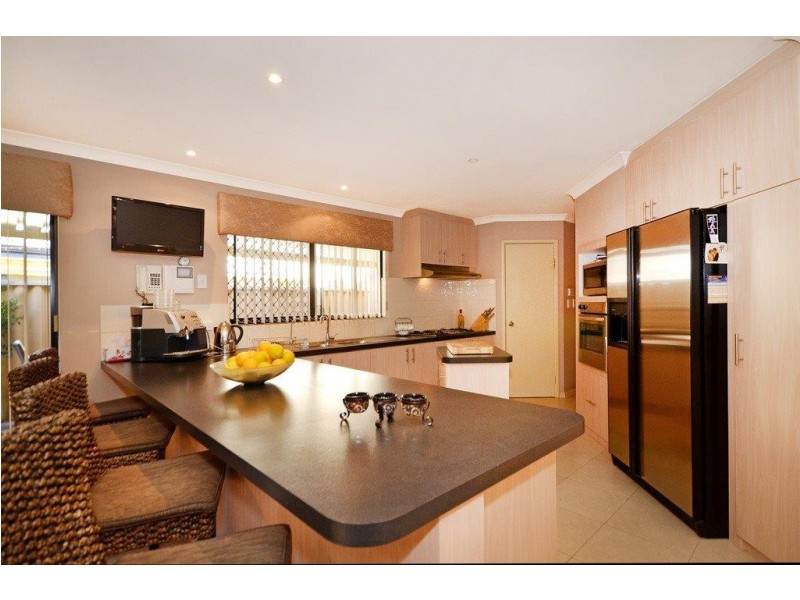 12 Banksaddle Place, Dianella WA 6059