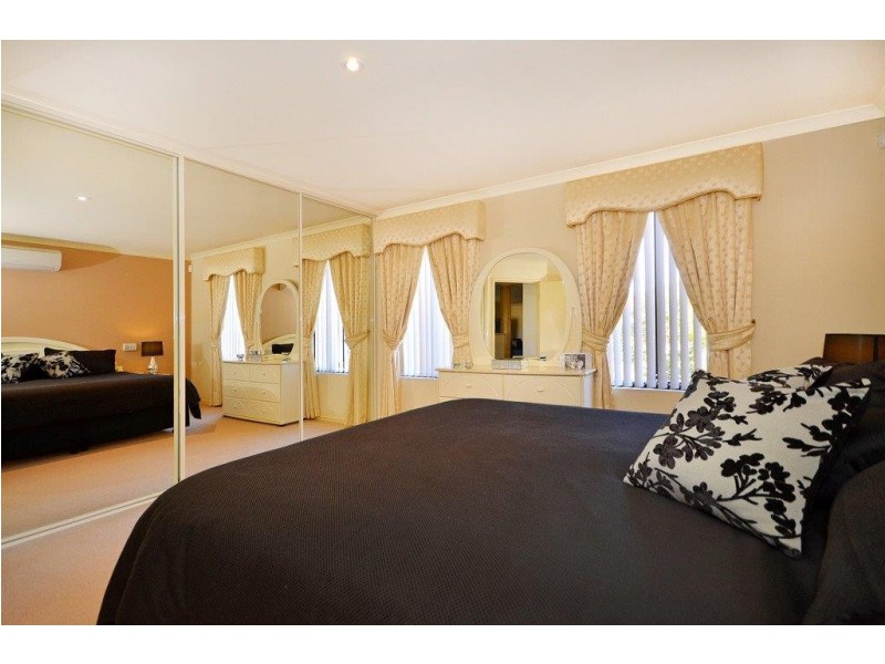 12 Banksaddle Place, Dianella WA 6059