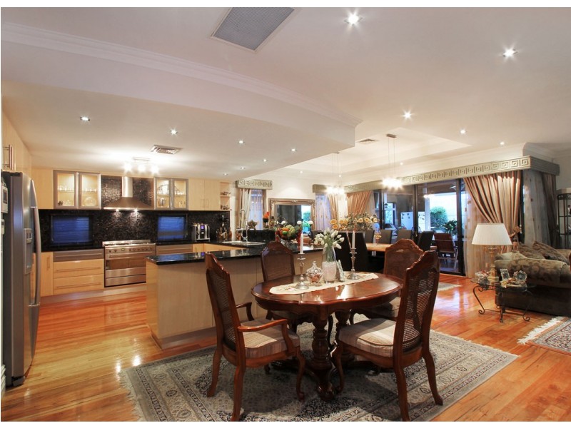 18 Bencubbin Crescent, Dianella WA 6059