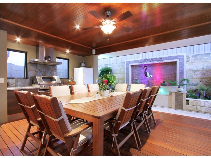 18 Bencubbin Crescent, Dianella WA 6059